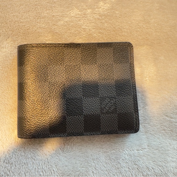 Louis Vuitton Black Checkered Wallet - Picture 2 of 4